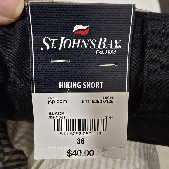 St. Johns Bay Mens Black Cargo Hiking Short (NWT) - Picture 9 of 9